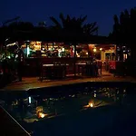 Aparthotel Bay View 3*