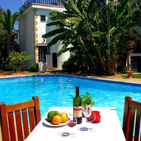 Bay View 3* Polis