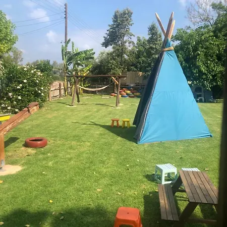 Bay View Aparthotel 3*