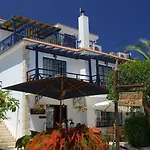Aparthotel Bay View 3*
