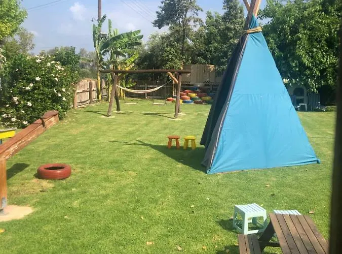 Bay View Aparthotel 3*